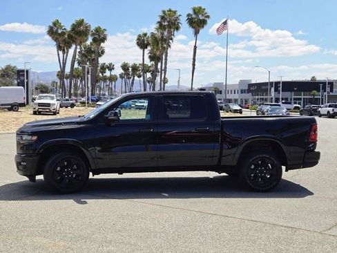 Used 2025 RAM 1500 Big Horn RWD image 12