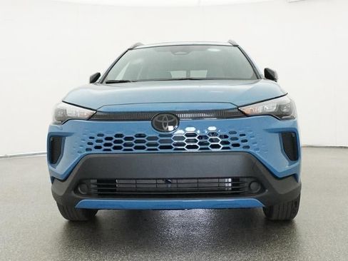 New 2026 Toyota Corolla Cross AWD Hybrid w/ Moonroof Package image 31