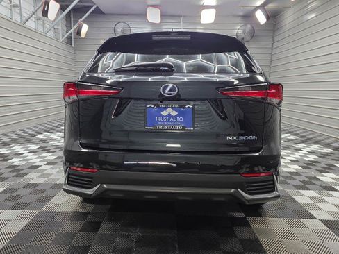 Used 2019 Lexus NX 300h AWD w/ Comfort Package image 6