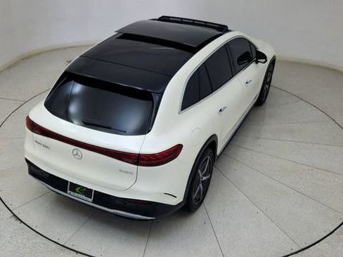 Used 2023 Mercedes-Benz EQS 580 4MATIC SUV w/ Acoustic Comfort Package image 80