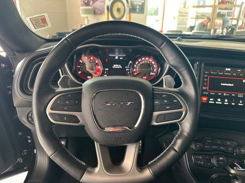 Used 2021 Dodge Challenger SRT Hellcat Redeye image 17