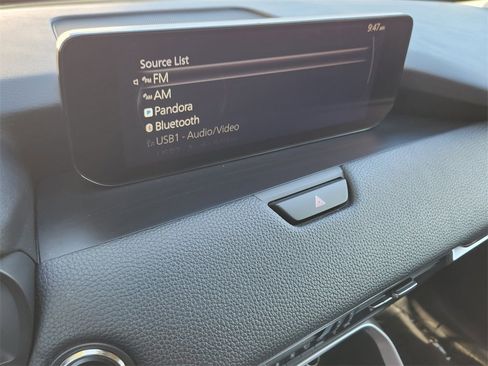 Used 2024 MAZDA CX-90 3.3 Turbo w/ Preferred Plus image 11