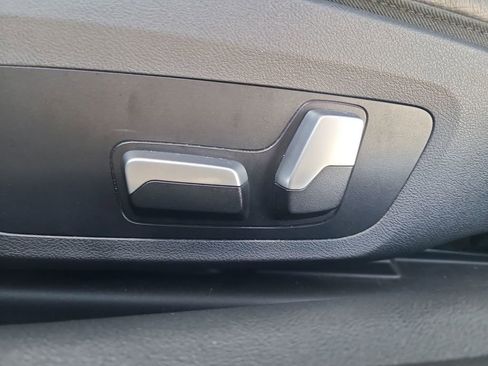 Used 2021 BMW 430i Convertible w/ Convenience Package (ZC2) image 26