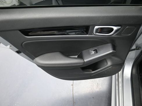 Used 2023 Honda Civic Touring image 25