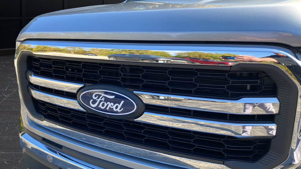 Used 2024 Ford F150 Lariat AWD/4WD image 54