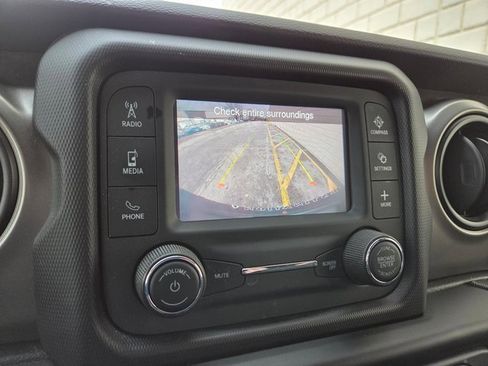 Used 2021 Jeep Wrangler Sport image 51