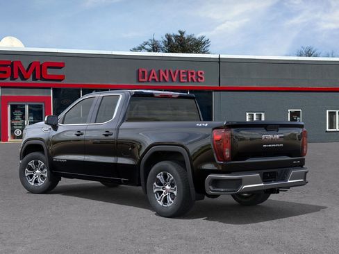 New 2026 GMC Sierra 1500 SLE image 3