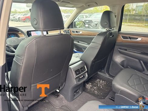 Used 2024 Volkswagen Atlas SE image 11