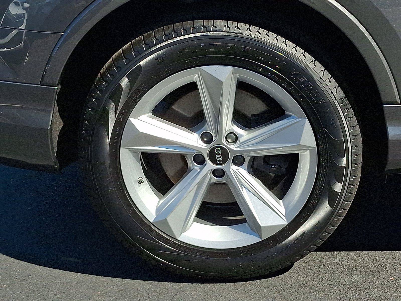 Used 2023 Audi Q7 2.0T Premium AWD/4WD image 8