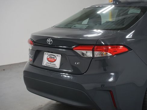 Certified 2023 Toyota Corolla LE image 9