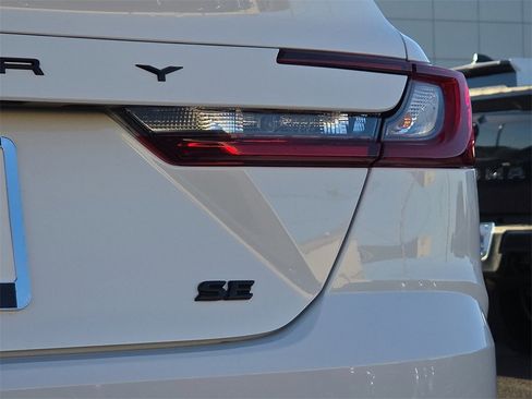 New 2026 Toyota Camry SE image 11