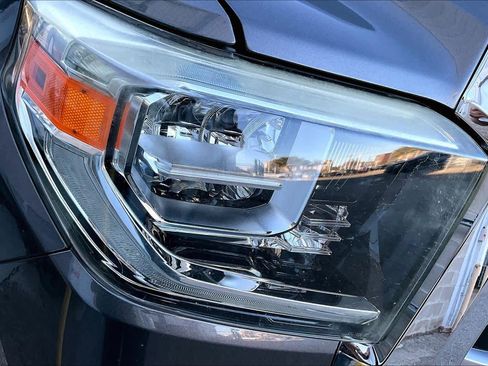 Used 2018 Toyota Tundra Limited image 27