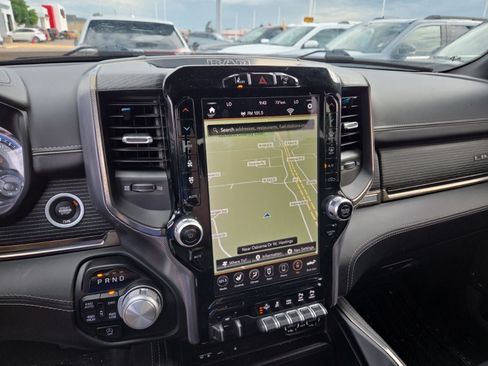 Used 2019 RAM 1500 Limited w/ Advanced Safety Group AWD/4WD image 10