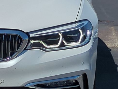 Used 2018 BMW 530i image 6