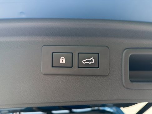 Certified 2024 Subaru Forester Wilderness AWD/4WD image 39