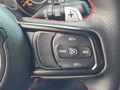 Used 2019 Jeep Wrangler Sport AWD/4WD image 33