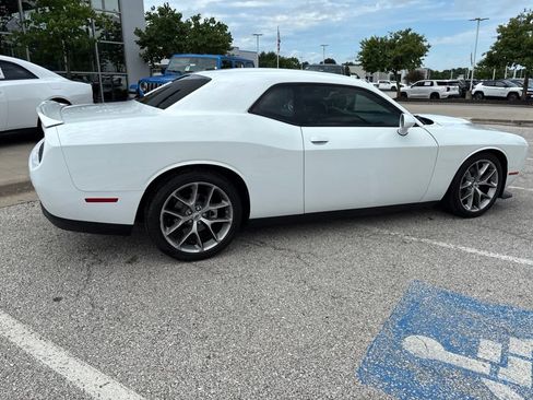 Used 2022 Dodge Challenger GT RWD image 36