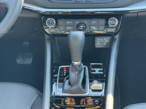 New 2026 Jeep Compass Trailhawk image 9