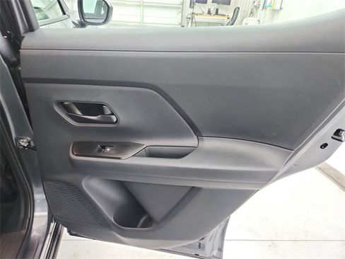 New 2026 Nissan Kicks S image 36