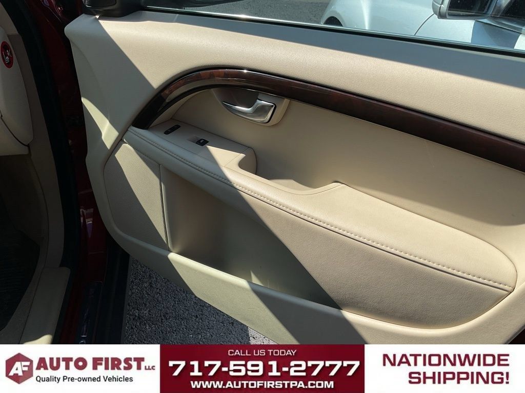 Used 2012 Volvo XC70 T6 AWD/4WD image 17
