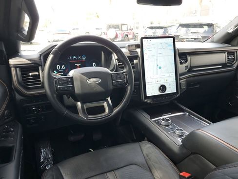 Used 2023 Ford Expedition Max Platinum image 14