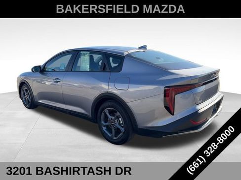 Used 2025 Kia K4 FWD image 3