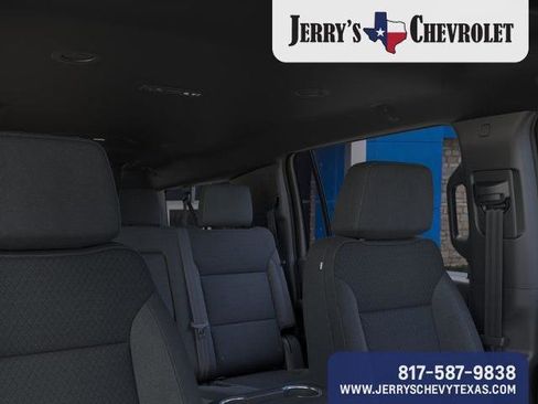 New 2026 Chevrolet Suburban LS image 26