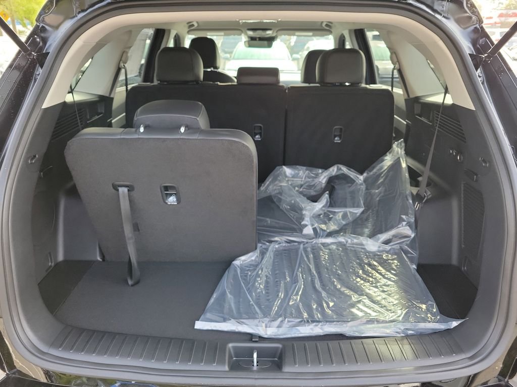 New 2026 Kia Sorento S FWD image 14