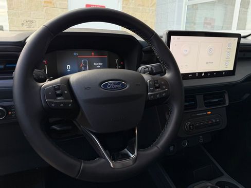 New 2026 Ford Maverick Lobo image 33