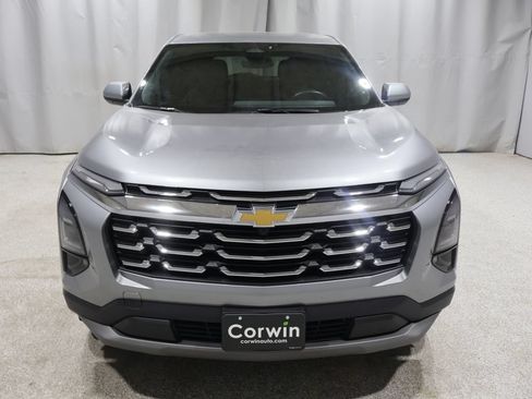 Used 2025 Chevrolet Equinox LT AWD/4WD image 8