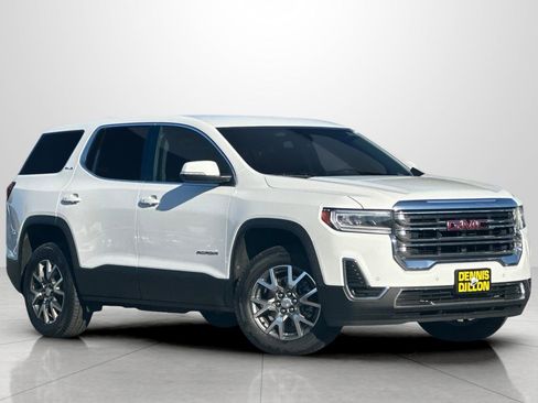 Used 2023 GMC Acadia SLE image 2