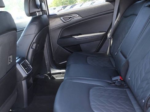Used 2025 Kia Sportage X-Line w/ Premium Package AWD/4WD image 17