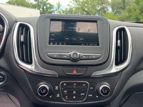 Used 2019 Chevrolet Equinox LT AWD/4WD image 21