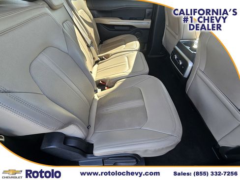 Used 2024 Ford Expedition Max Limited image 13