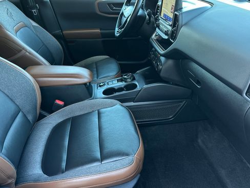 Used 2022 Ford Bronco Sport Outer Banks w/ Tech Package image 16