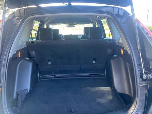 Used 2020 Honda CR-V LX image 15