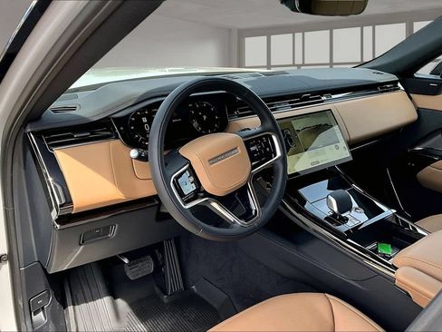 New 2026 Land Rover Range Rover Sport SE AWD/4WD image 6