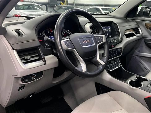 Used 2020 GMC Terrain SLE FWD image 17