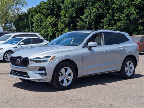 Used 2022 Volvo XC60 B5 Momentum FWD image 7
