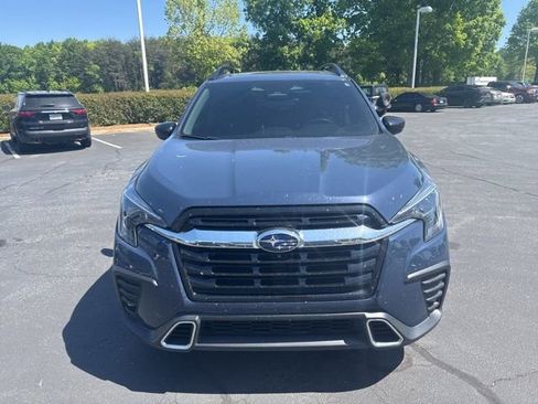 Used 2024 Subaru Ascent Touring AWD/4WD image 4