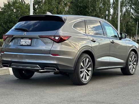 Used 2025 Acura MDX Technology Package image 4