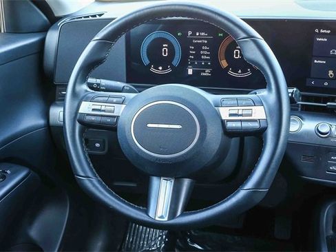 Certified 2025 Hyundai Kona SEL image 16