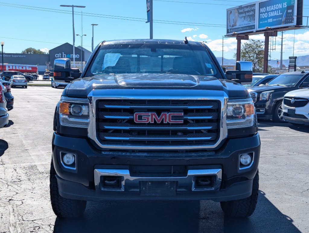 Used 2017 GMC Sierra 2500 SLT w/ All Terrain HD Package AWD/4WD image 9