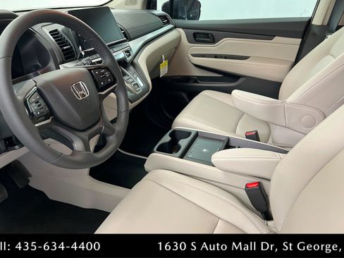 New 2025 Honda Odyssey EX-L image 15