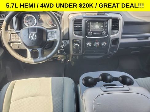 Used 2017 RAM 1500 Express w/ Express Value Package AWD/4WD image 18