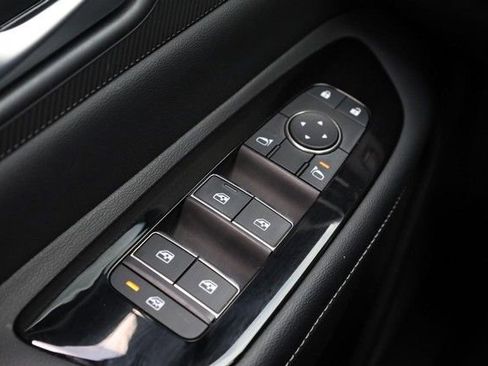 Certified 2025 Nissan Murano SV AWD/4WD image 11