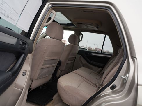 Used 2003 Toyota 4Runner SR5 image 18