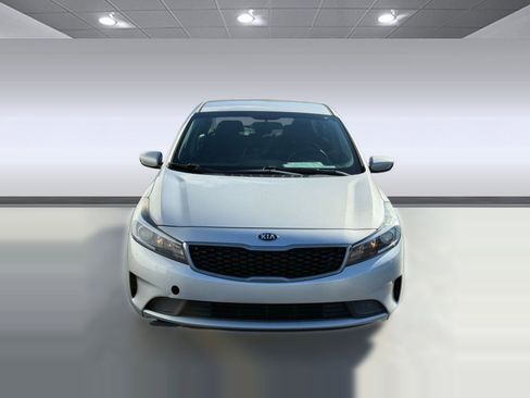 Used 2017 Kia Forte LX image 5