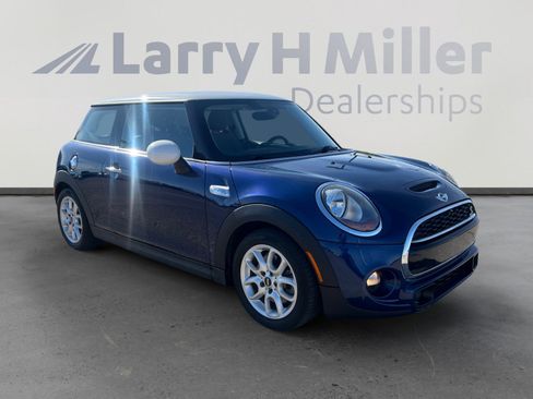 Used 2015 MINI Cooper S image 7