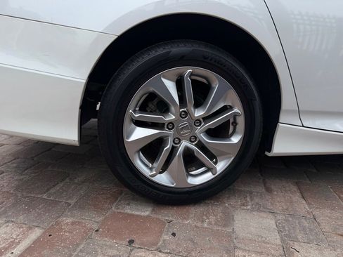 Used 2019 Honda Accord LX image 23